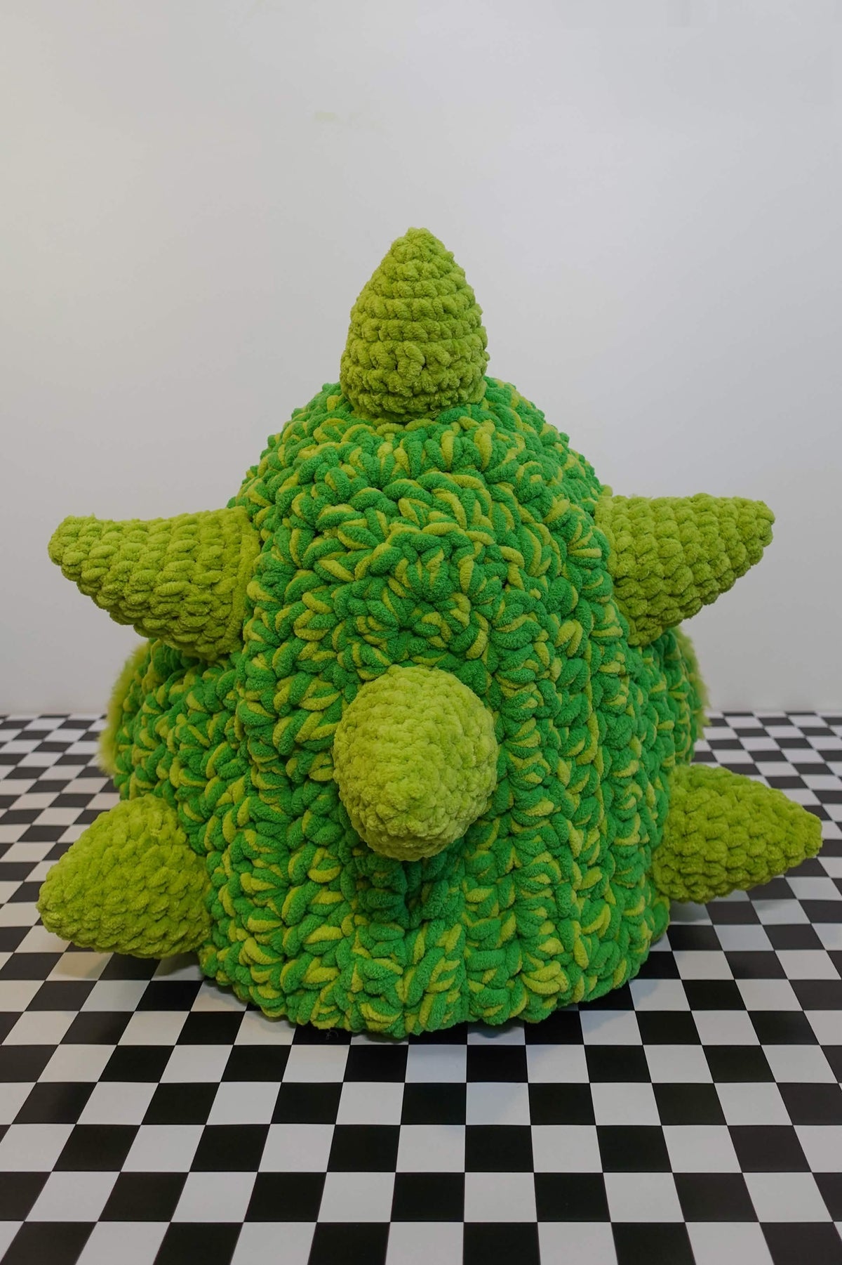 Handmade crochet dino spike rave hood with chunky plush spikes and faux-fur trim – Knotty Things