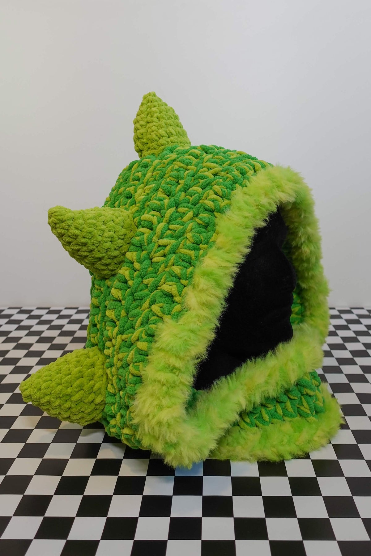 Handmade crochet dino spike rave hood with chunky plush spikes and faux-fur trim – Knotty Things